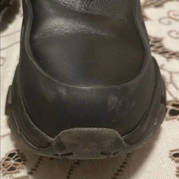 Moncler 1017 Genius 6 Alyx Sleek Black Chunky Leather Ary Ankle Boots - Picture 6 of 16